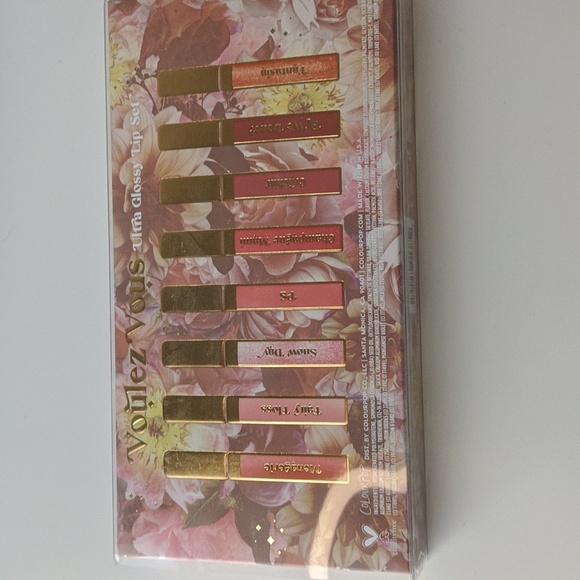 Colourpop Voulez Vous ultra glossy lip set - Picture 2 of 3